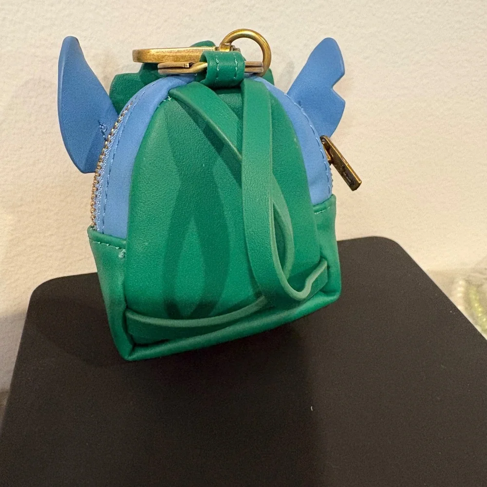 Loungefly Disney Stitch Hawaii Hula Mini Backpack Keychain Blue Green Coin Purse